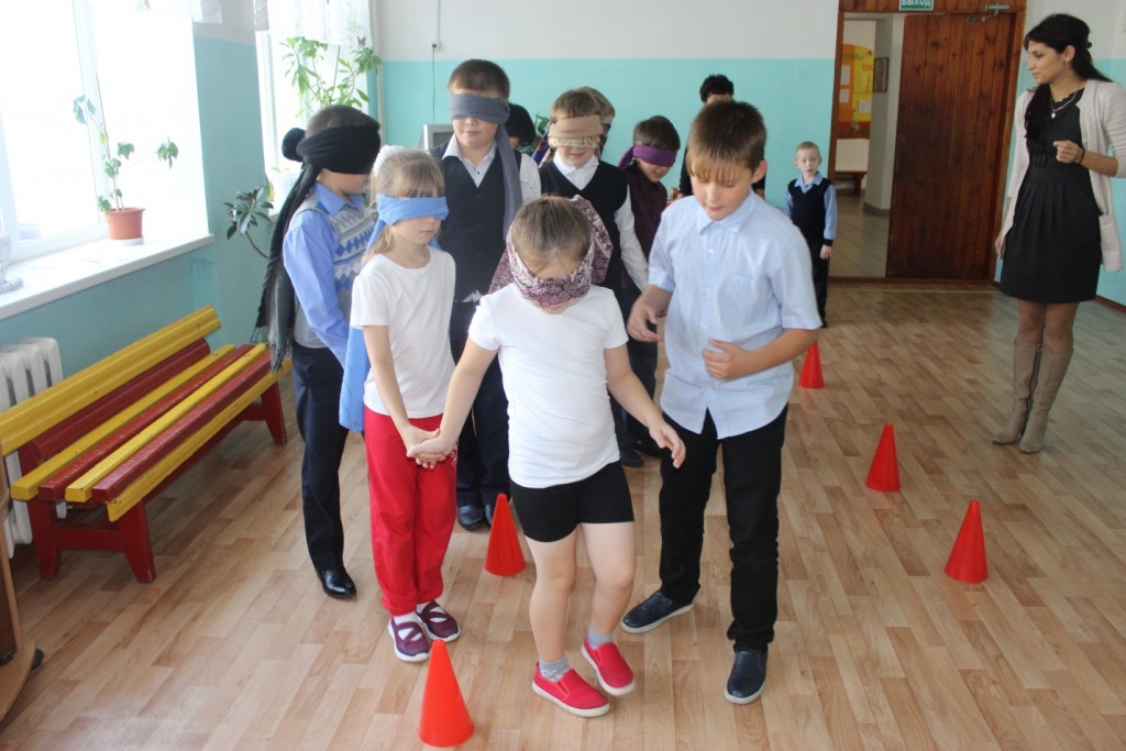 кк